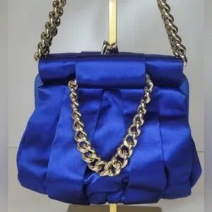 Christian Louboutin Satin RARE Kisslock high heel evening bag🔥🩷