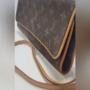 LOUIS VUITTON Monogram Pochette Twin GM Shoulder Bag