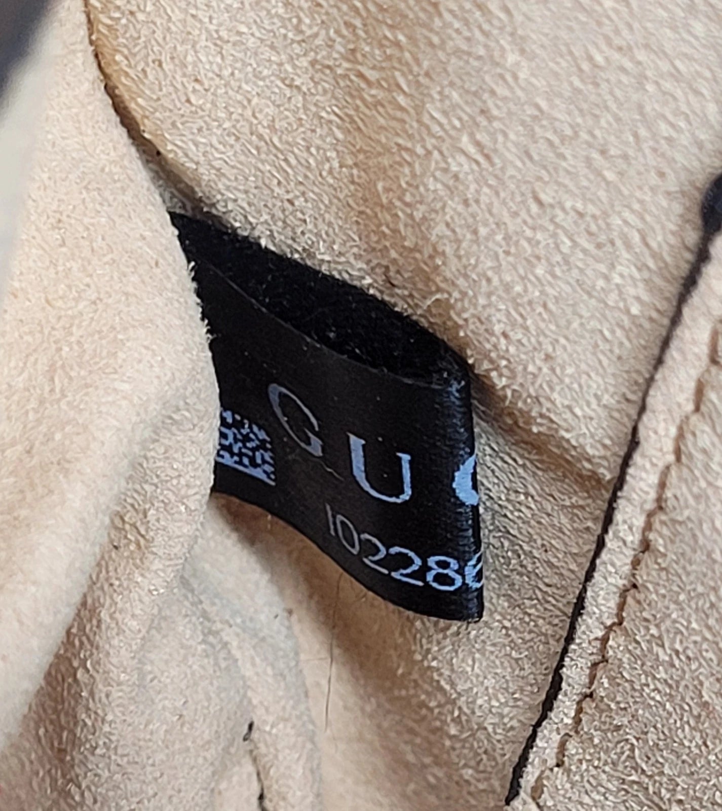 Gucci Guccissima Black Leather Padlock Shoulder Bag w/Box