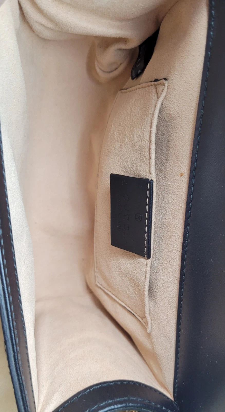 Gucci Guccissima Black Leather Padlock Shoulder Bag w/Box