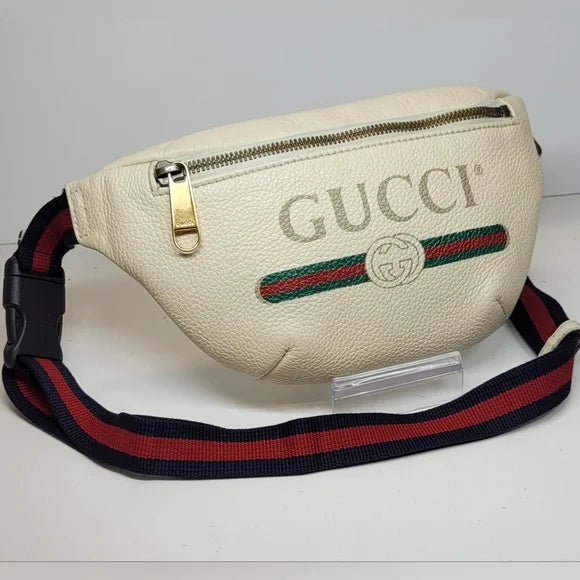 Gucci white long calfskin Leather Crossbody🩷