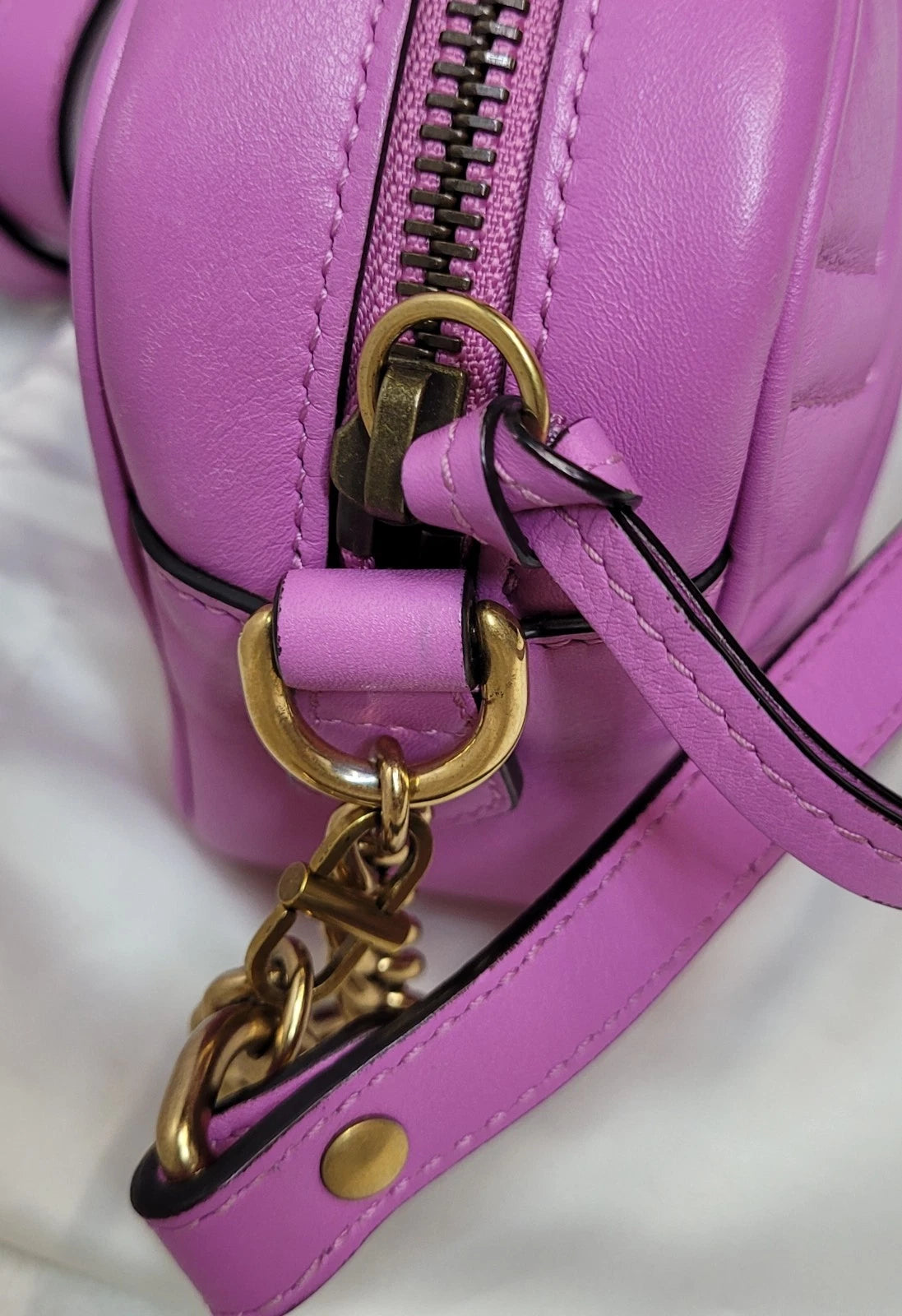 Gucci GG Marmont Pink Matelasse Camera Bag