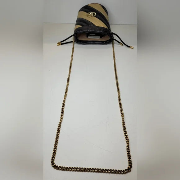 New Gucci Marmont Azalea Calfskin Bucket Bag cross body. Full inclusion 🔥