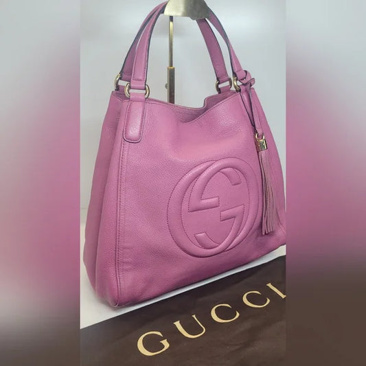 Gucci Pink Pebbled Leather Soho Shoulder Bag