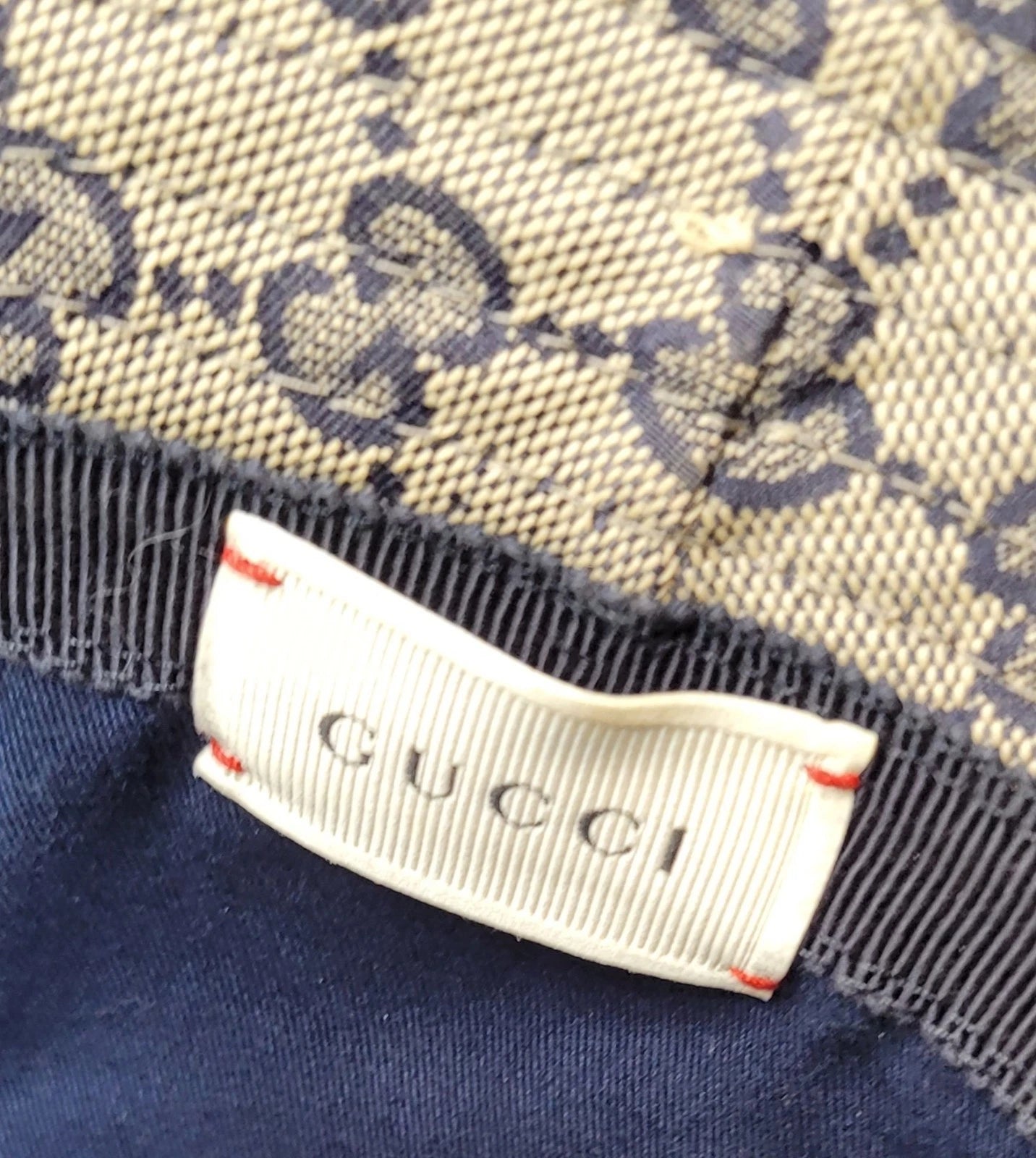 Gucci GG Supreme Youth Bucket Hat Medium