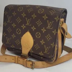 Louis Vuitton Cartouchiere monogram GM crossbody