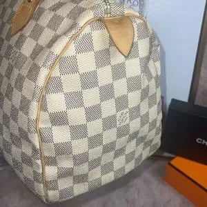Louis Vuitton Damier Azur speedy 30