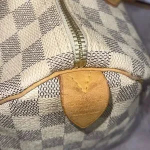 Louis Vuitton Damier Azur speedy 30