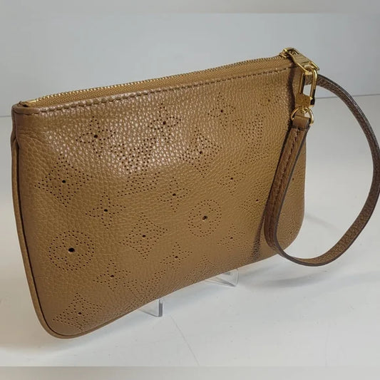 Louis Vuitton Mahina Selene Monogram Pochette