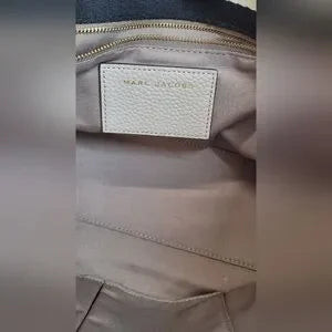 Like new Marc Jacobs Light Grey Gotham Tote with Cotton Strap